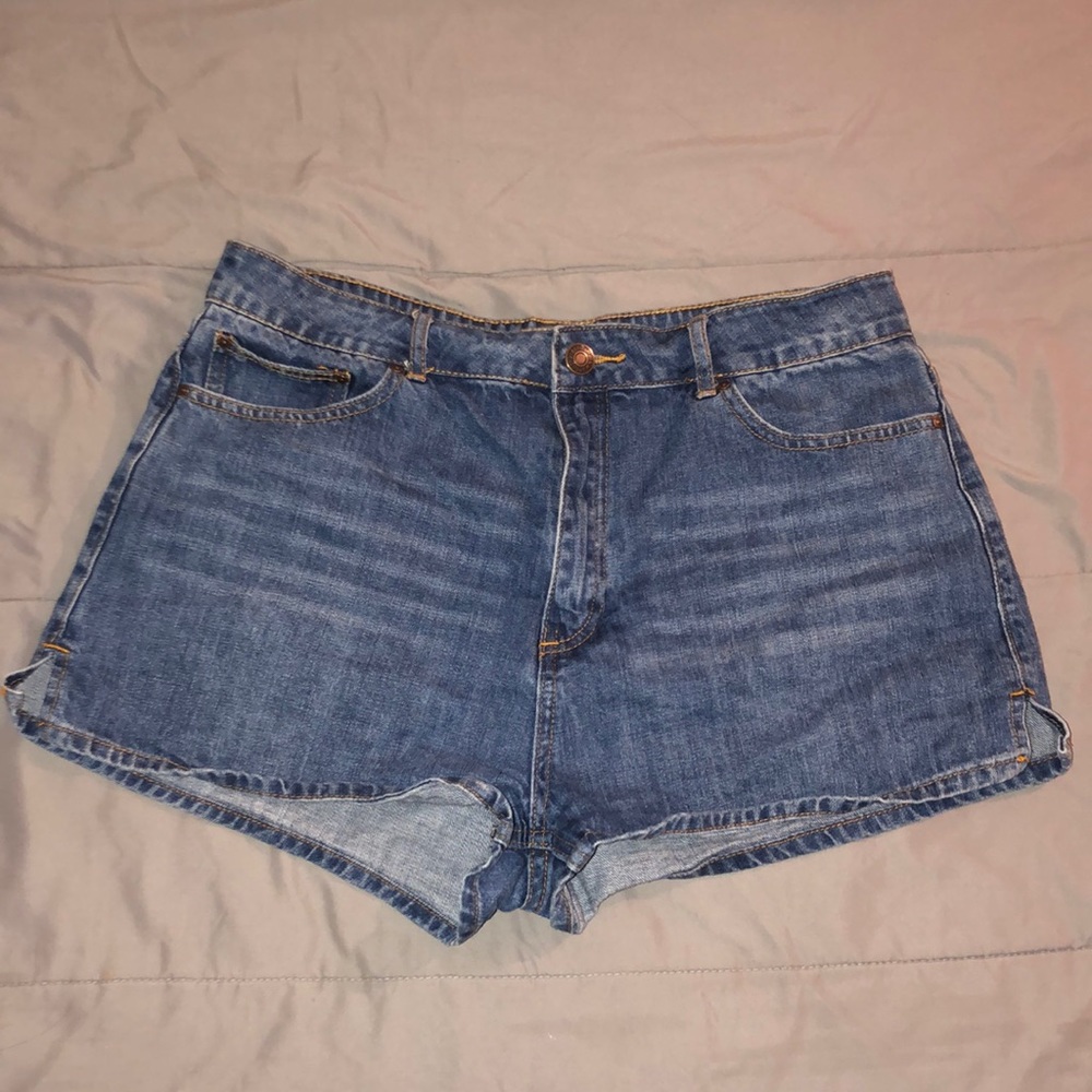 High rise shorts